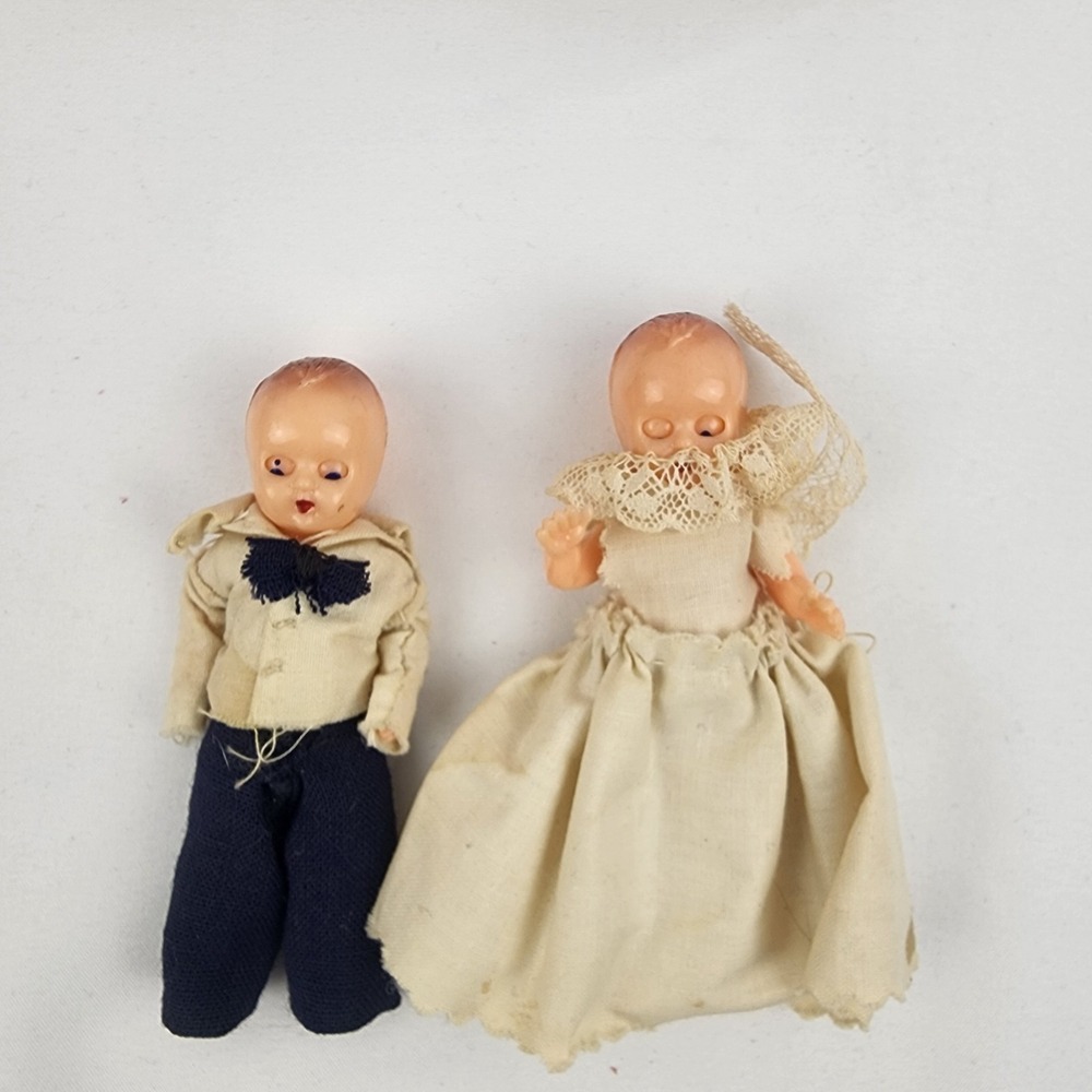 Vintage Composite Doll Miniture Bride Groom Arms Legs Eye Moving 3.5 in - Picture 2 of 8